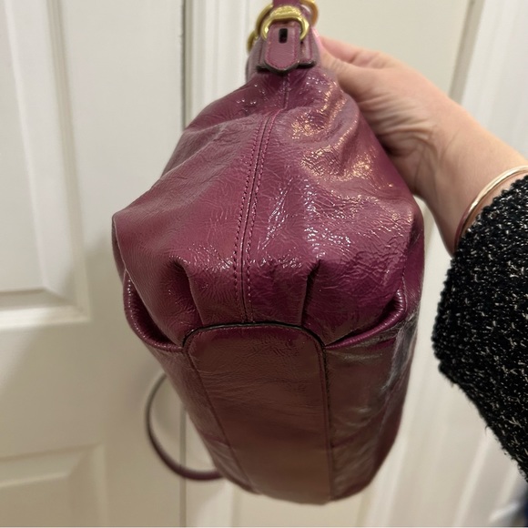 Raspberry Coach Bag with Certificate of Authenticity - Picture 9 of 13